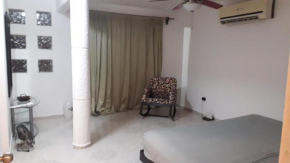 Casa de 2 pisos con 3 recamaras y 2.5 baños